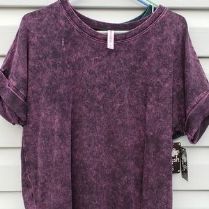 BNWT Rush Purple/black stonewashed tshirt